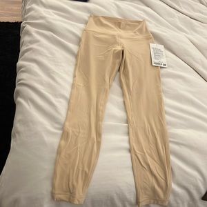 Lululemon brand new beige / nude legging align HR pant